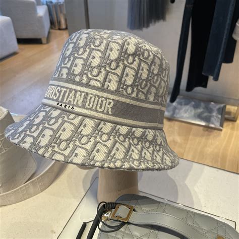 Dior Women's hats 